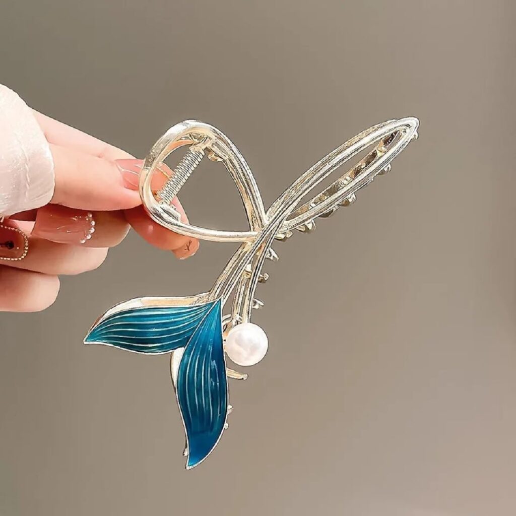 Dartler Aquatic Hair Clutcher for Women Stylish Hair Clows for girls