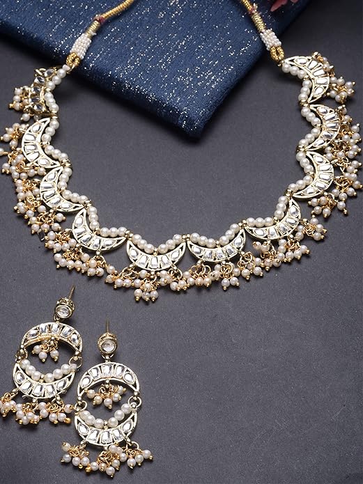 Karatcart Gold Plated Moon Shaped White Kundan Necklace Set for Women