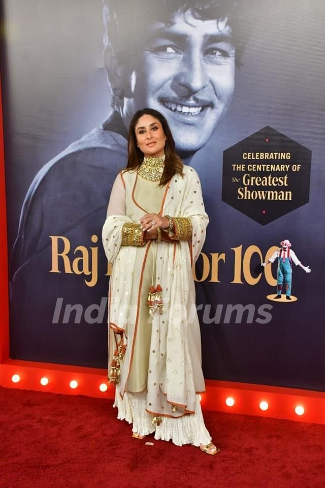 Kareena Kapoor Anarkali Look