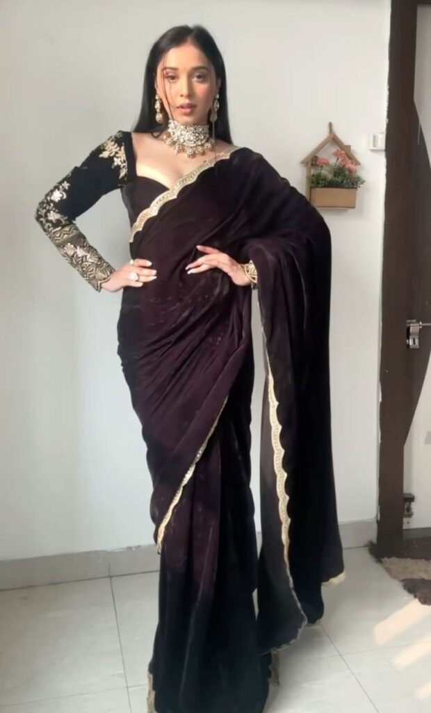 Tanya Mittal Black Velvet Saree Look